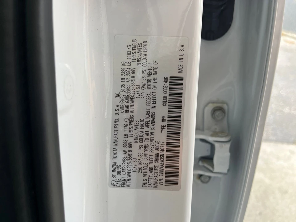 2025 Mazda CX-50 - Image 26 of 31