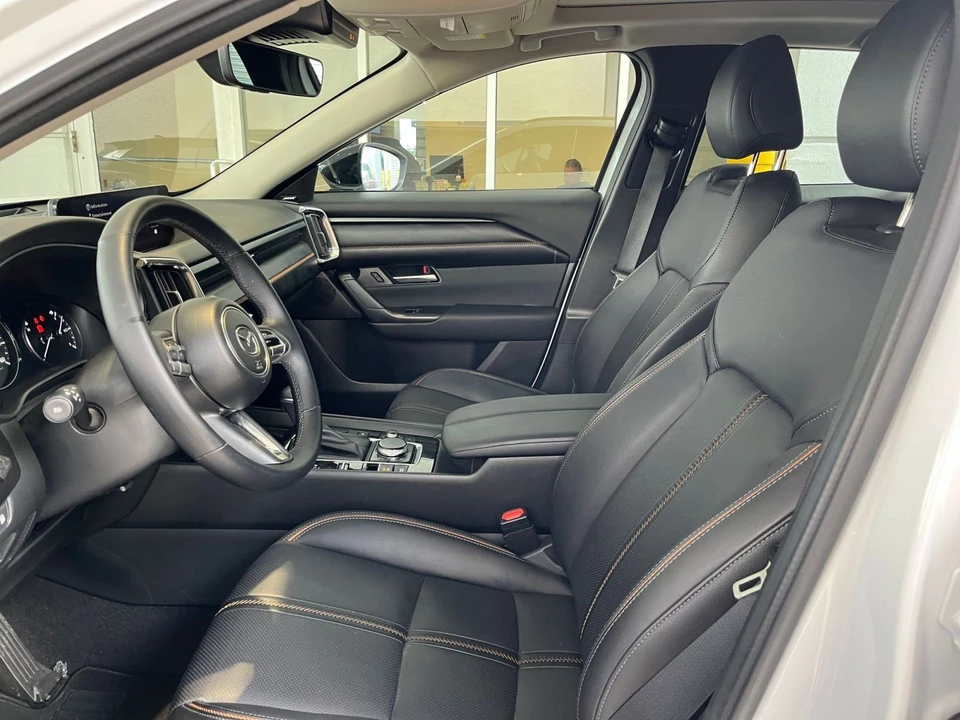 2025 Mazda CX-50 - Image 23 of 31