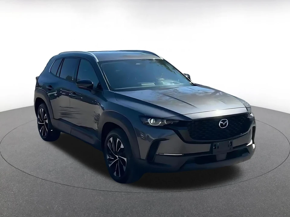 2025 Mazda CX-50 - Image 3 of 31