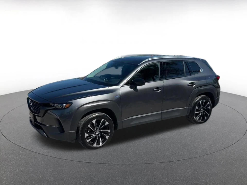 2025 Mazda CX-50 - Image 9 of 31
