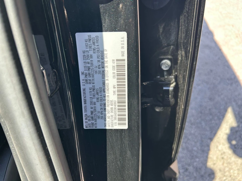 2025 Mazda CX-50 - Image 22 of 31