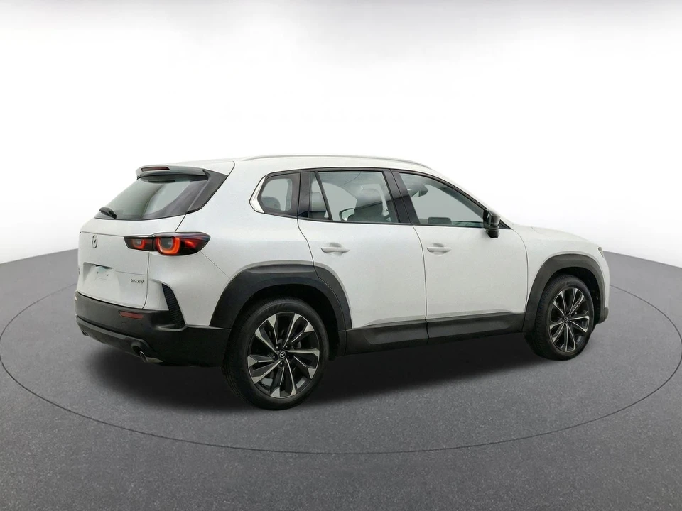 2025 Mazda CX-50 - Image 11 of 24