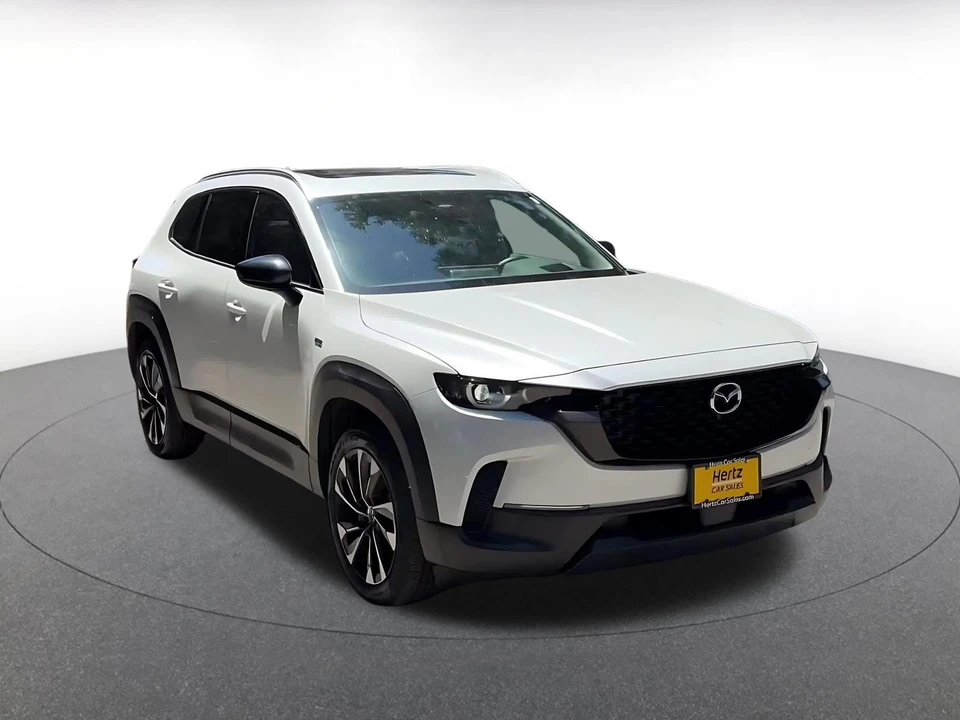 2025 Mazda CX-50 - Image 3 of 31