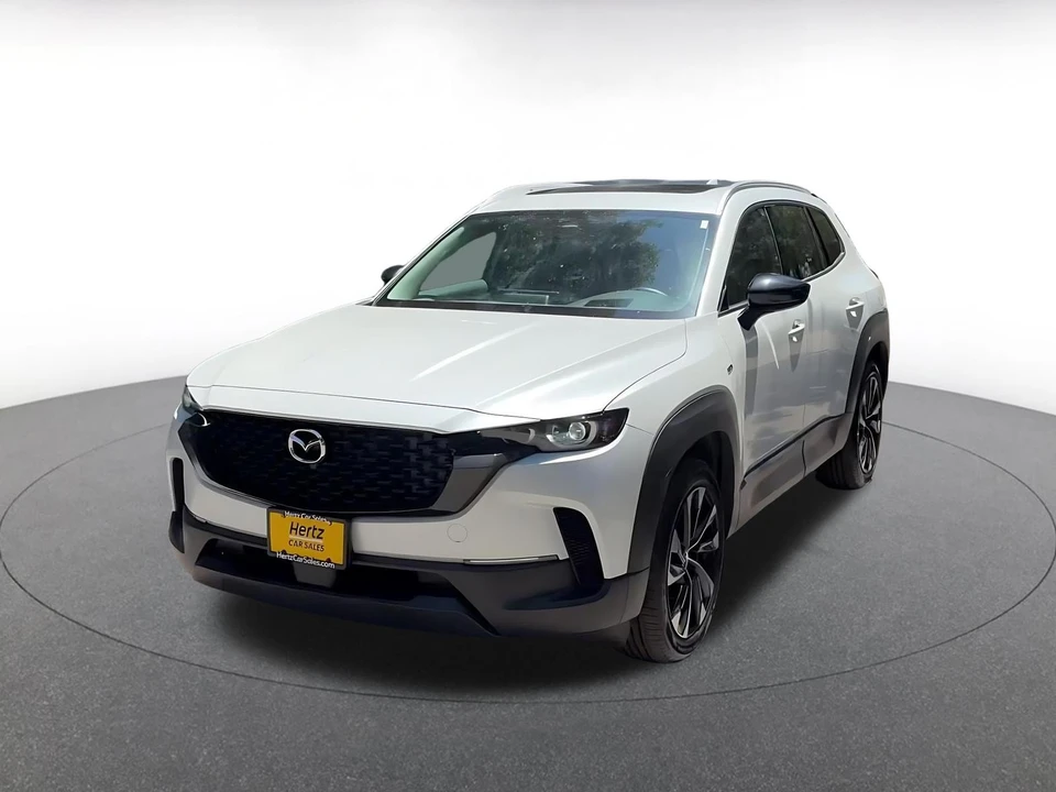 2025 Mazda CX-50 - Image 8 of 31