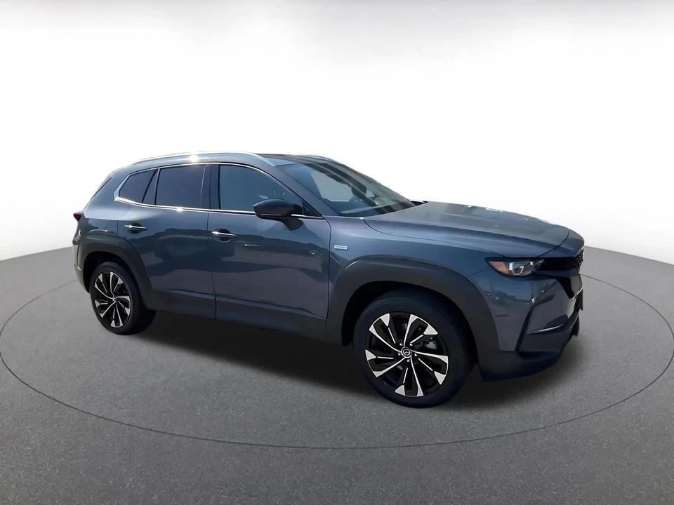 2025 Mazda CX-50 - Image 2 of 31