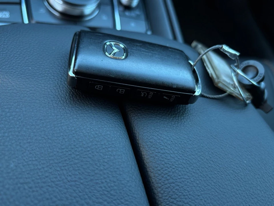 2025 Mazda CX-50 - Image 22 of 31