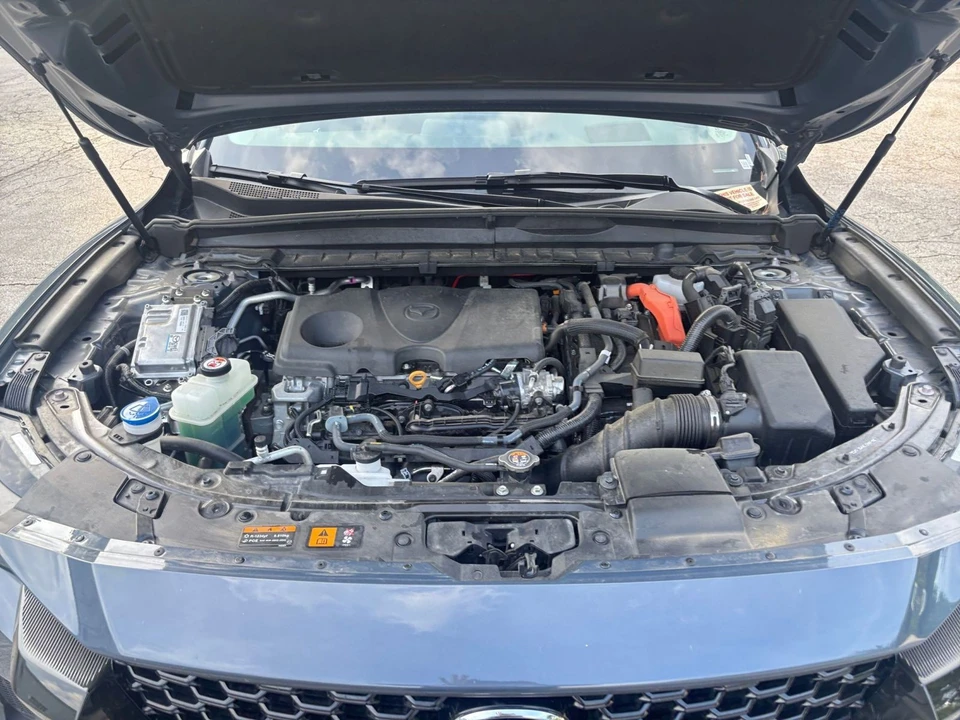2025 Mazda CX-50 - Image 29 of 31