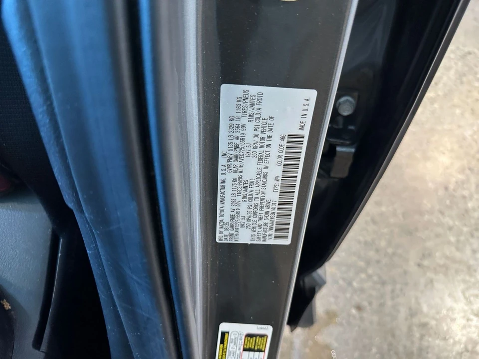 2025 Mazda CX-50 - Image 26 of 31