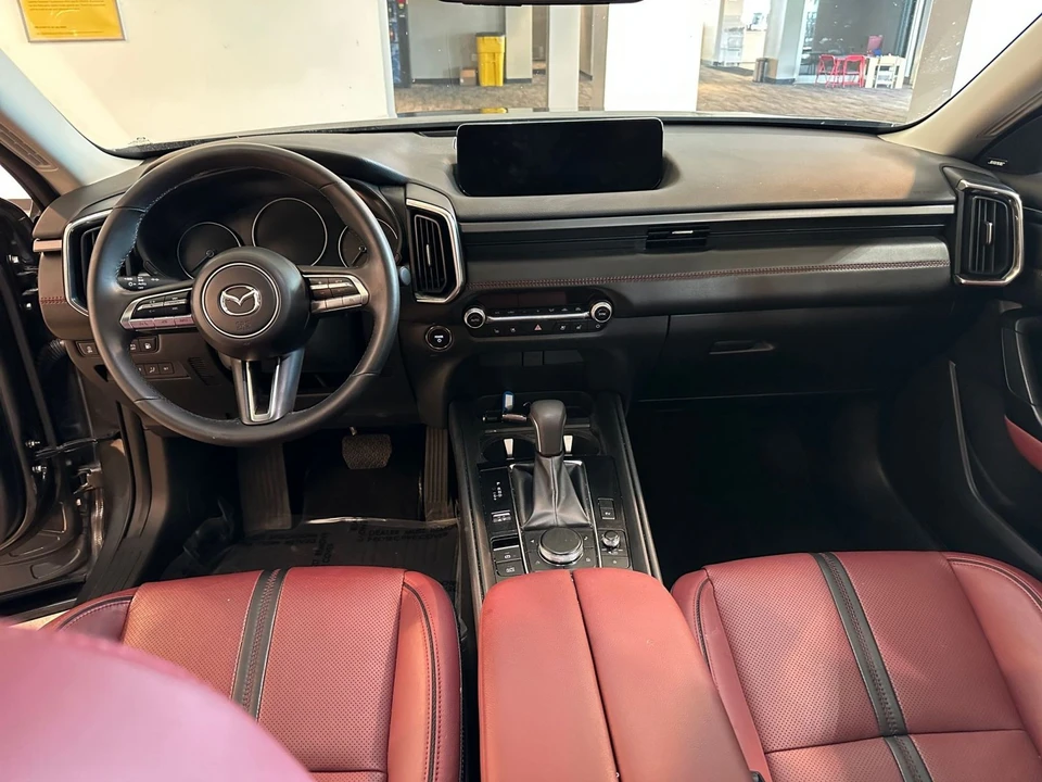 2025 Mazda CX-50 - Image 30 of 31