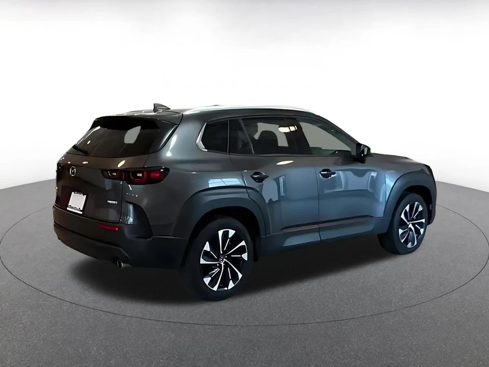 2025 Mazda CX-50 - Image 9 of 31