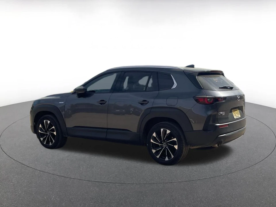 2025 Mazda CX-50 - Image 10 of 18