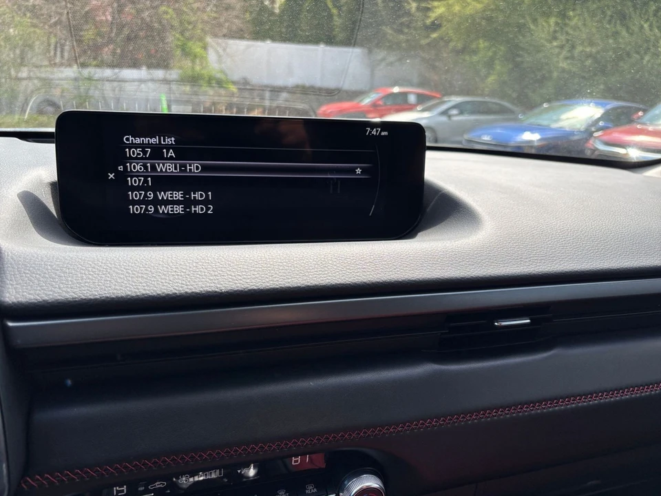 2025 Mazda CX-50 - Image 22 of 31