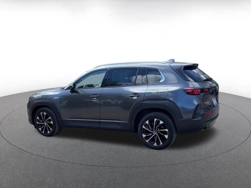 2025 Mazda CX-50 - Image 14 of 31