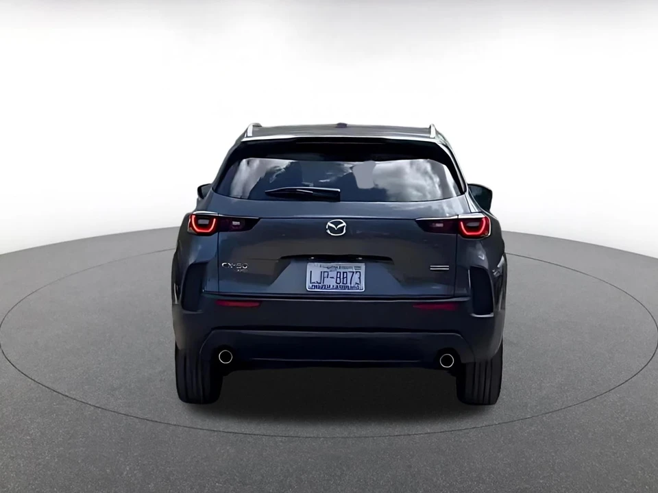 2025 Mazda CX-50 - Image 17 of 31