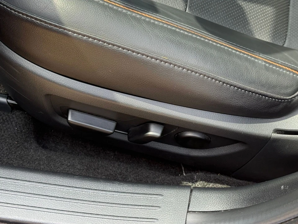 2025 Mazda CX-50 - Image 21 of 31