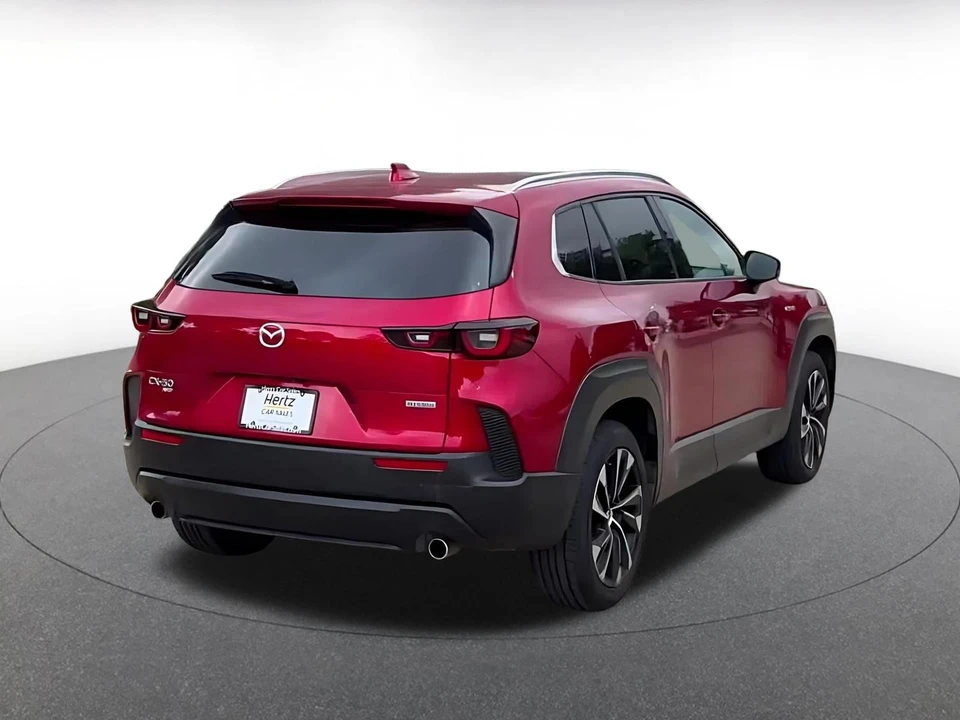 2025 Mazda CX-50 - Image 13 of 31