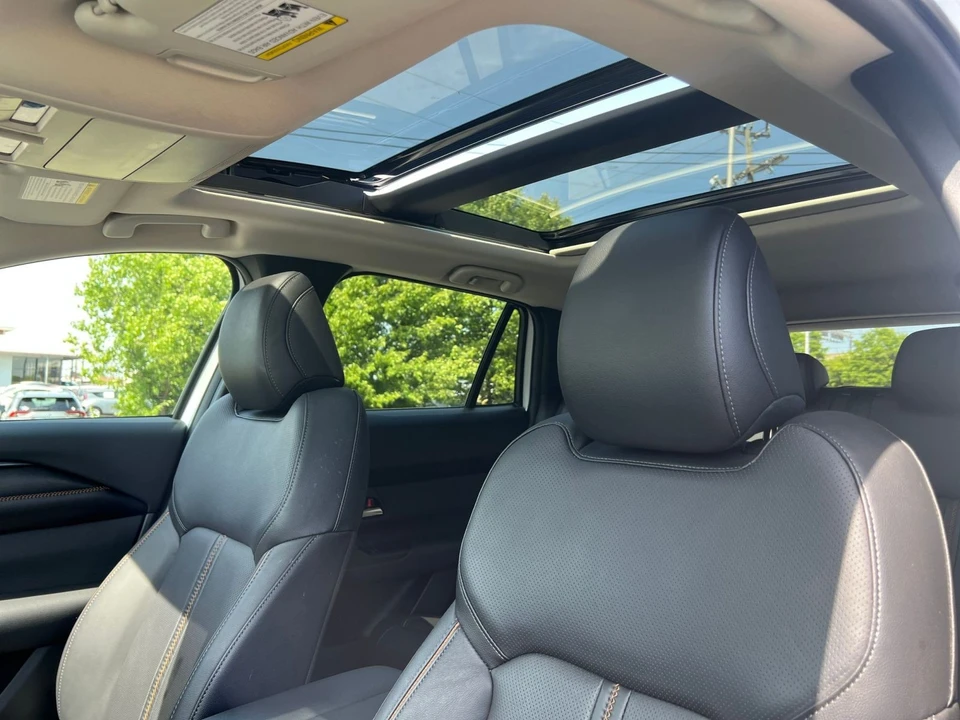 2025 Mazda CX-50 - Image 25 of 31