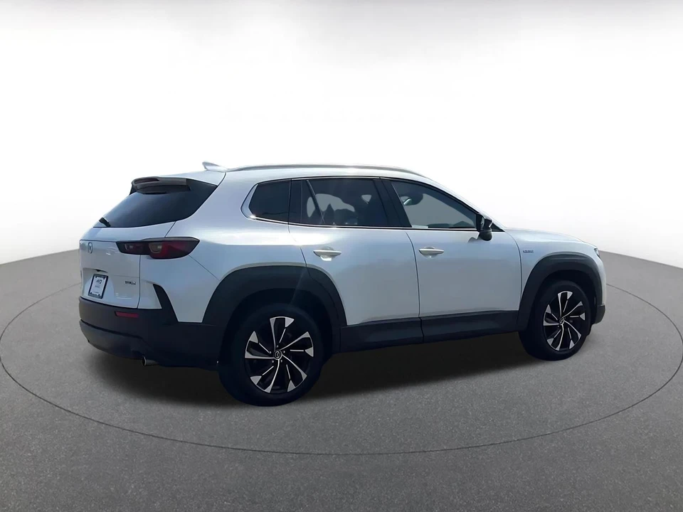 2025 Mazda CX-50 - Image 14 of 31