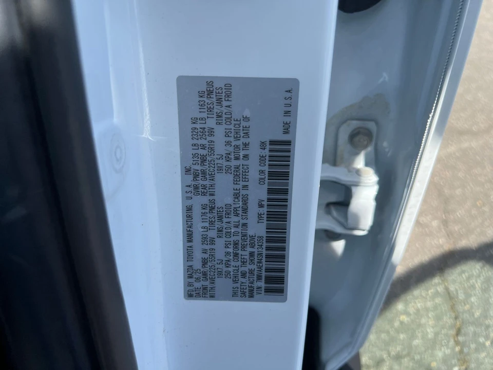 2025 Mazda CX-50 - Image 26 of 31