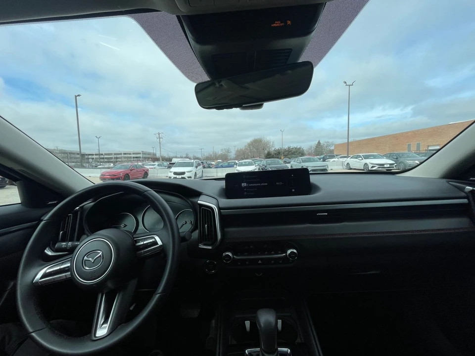 2025 Mazda CX-50 - Image 30 of 31