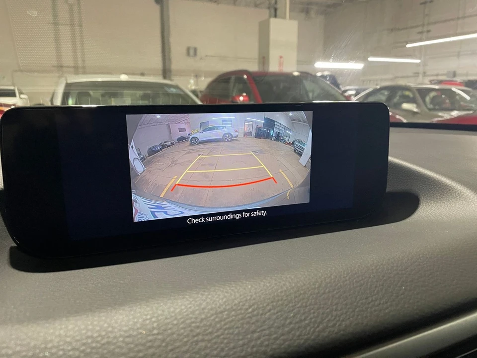 2025 Mazda CX-50 - Image 27 of 31
