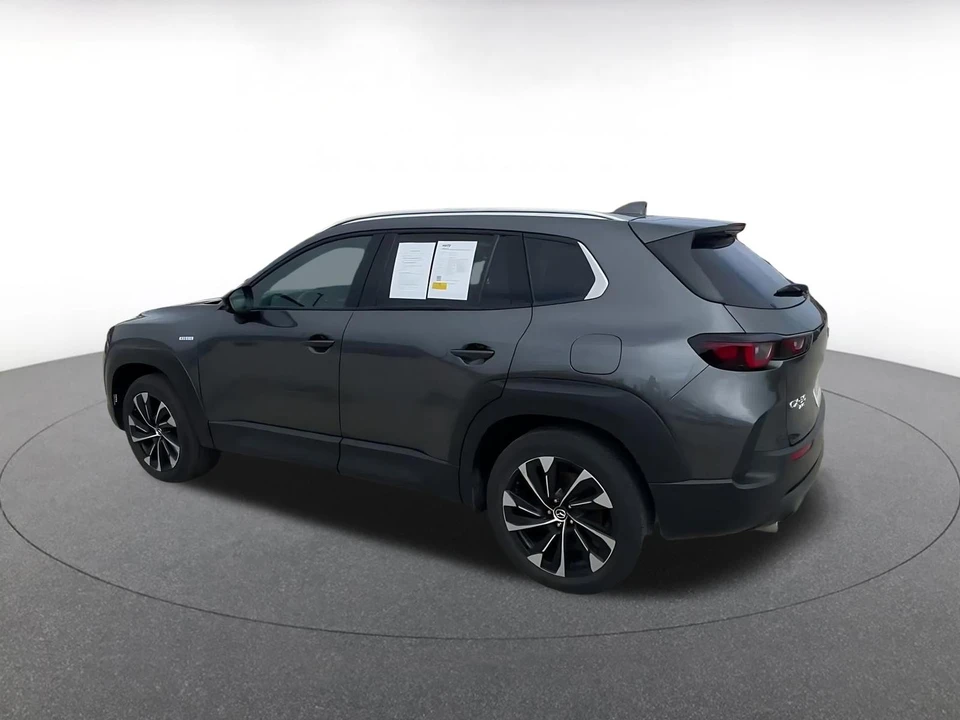 2025 Mazda CX-50 - Image 9 of 31