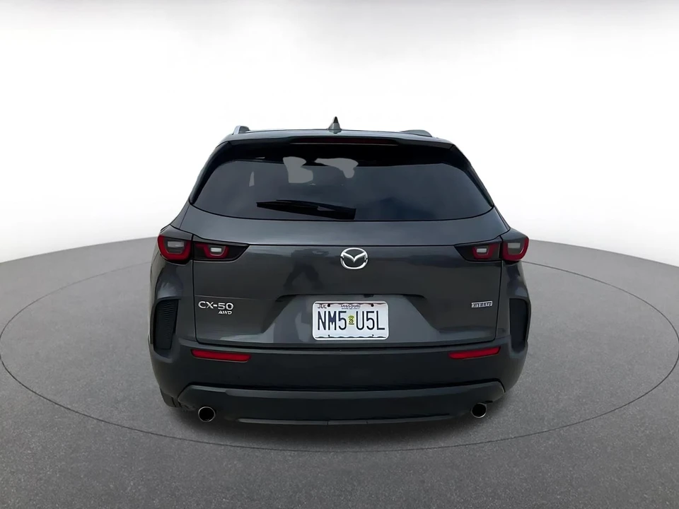 2025 Mazda CX-50 - Image 14 of 31