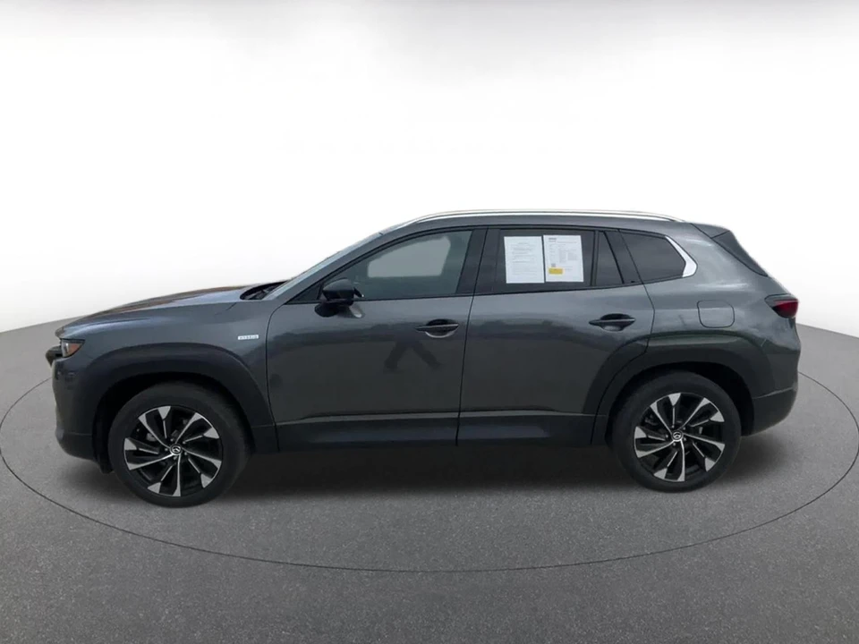 2025 Mazda CX-50 - Image 7 of 31