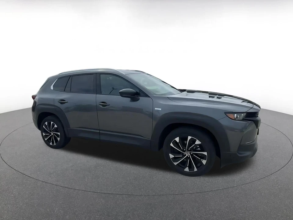2025 Mazda CX-50 - Image 2 of 31