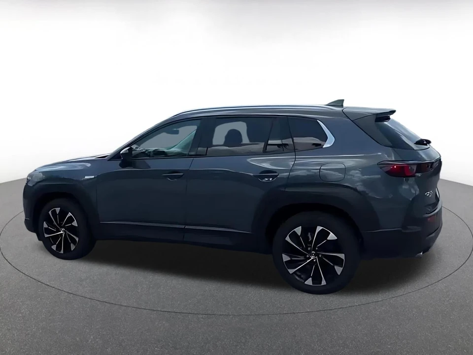 2025 Mazda CX-50 - Image 12 of 31