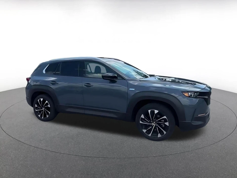2025 Mazda CX-50 - Image 2 of 31