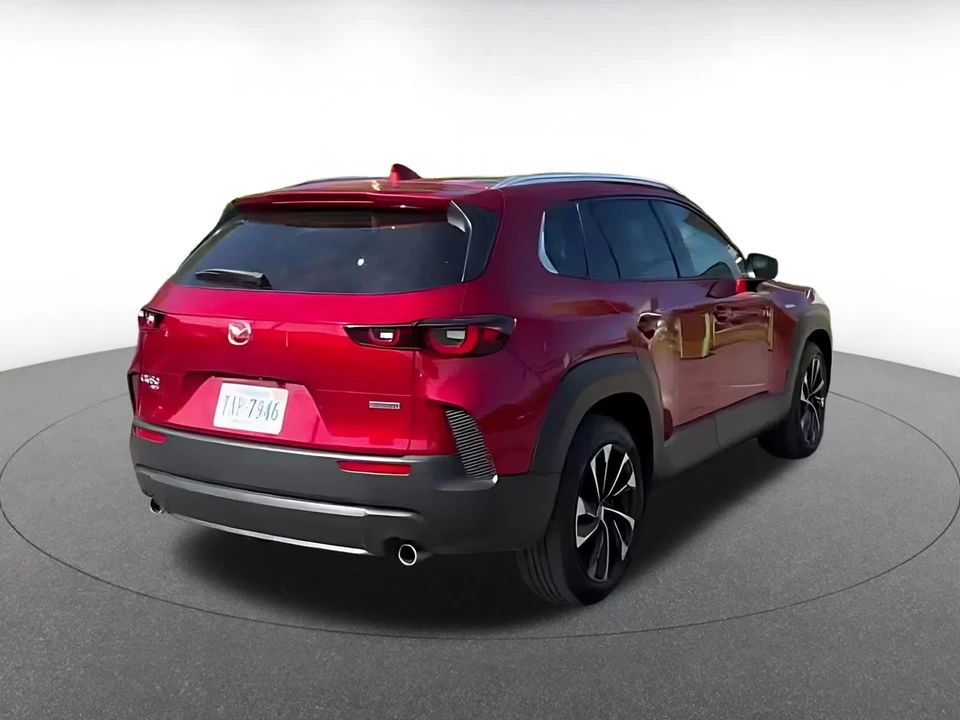 2025 Mazda CX-50 - Image 14 of 31