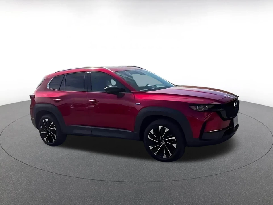 2025 Mazda CX-50 - Image 2 of 31