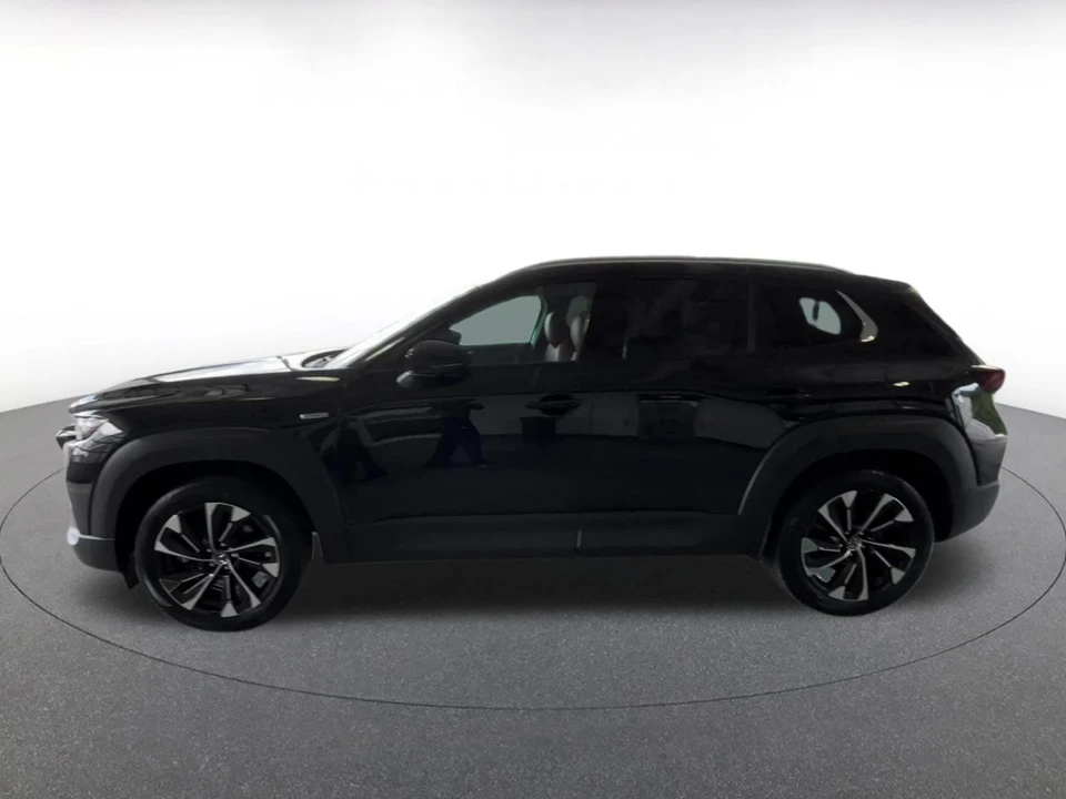 2025 Mazda CX-50 - Image 7 of 31
