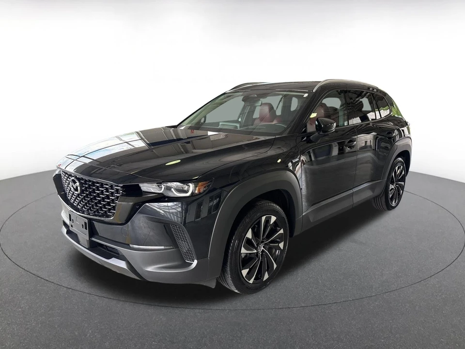 2025 Mazda CX-50 - Image 6 of 31