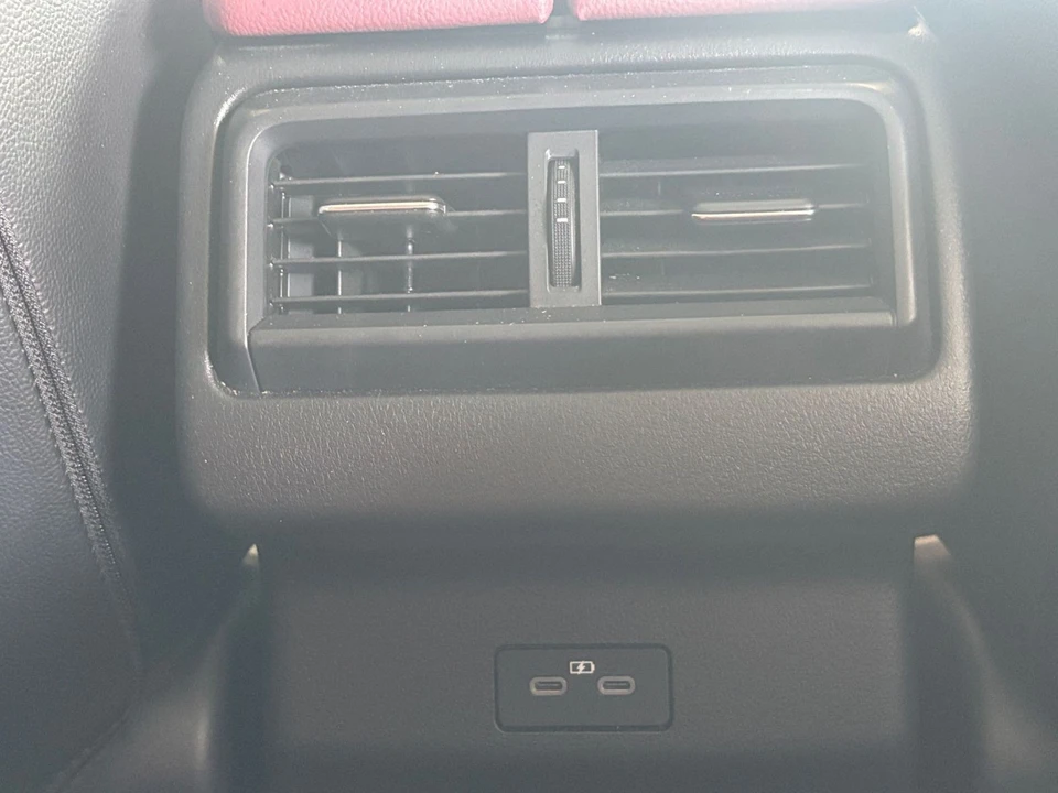 2025 Mazda CX-50 - Image 25 of 31