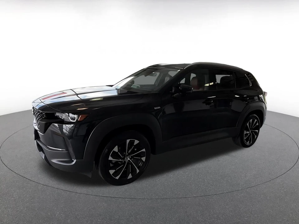 2025 Mazda CX-50 - Image 8 of 31