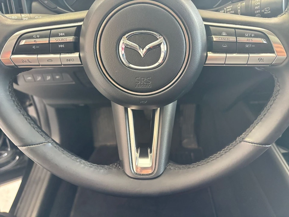 2025 Mazda CX-50 - Image 29 of 31