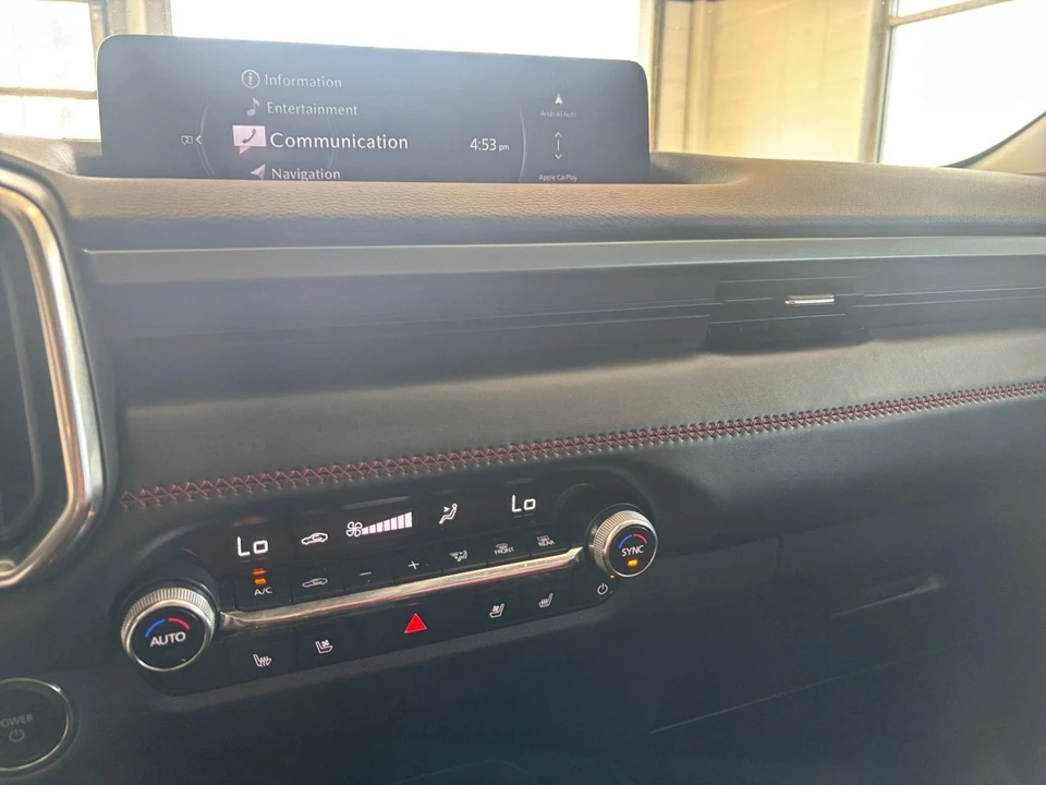 2025 Mazda CX-50 - Image 21 of 31