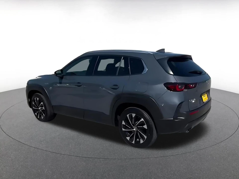 2025 Mazda CX-50 - Image 13 of 31