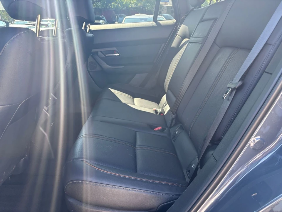 2025 Mazda CX-50 - Image 23 of 31