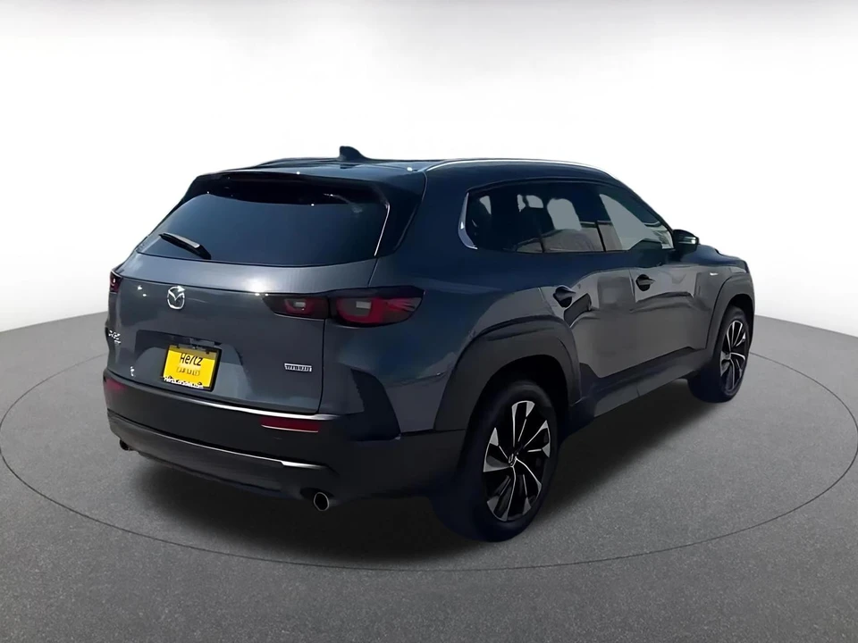 2025 Mazda CX-50 - Image 17 of 31