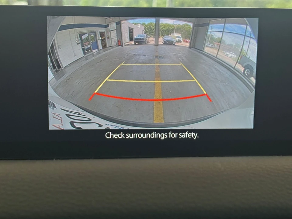2025 Mazda CX-50 - Image 27 of 31