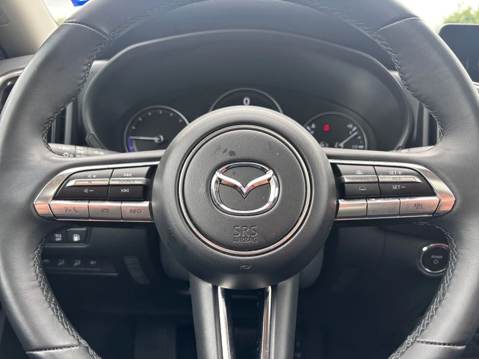 2025 Mazda CX-50 - Image 24 of 31
