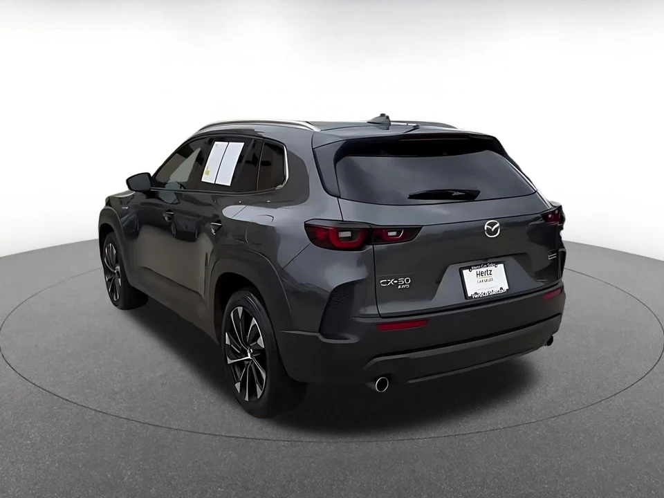 2025 Mazda CX-50 - Image 9 of 31