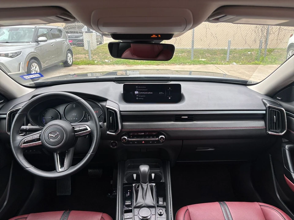 2025 Mazda CX-50 - Image 30 of 31
