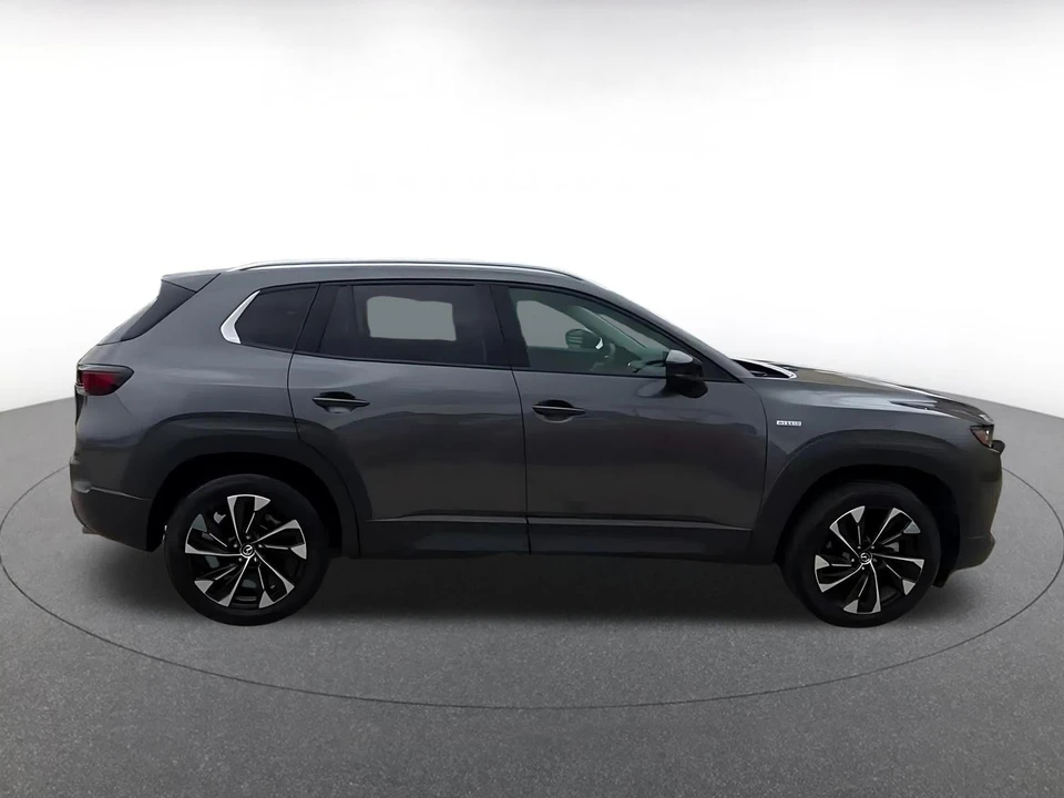 2025 Mazda CX-50 - Image 13 of 31