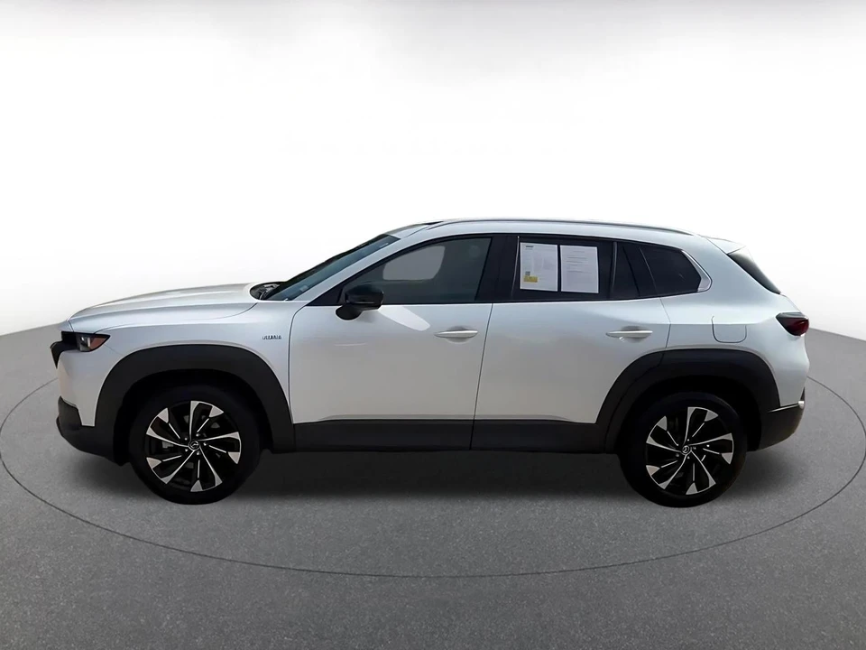 2025 Mazda CX-50 - Image 8 of 31