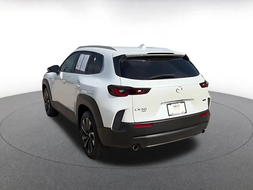 2025 Mazda CX-50 - Image 13 of 31