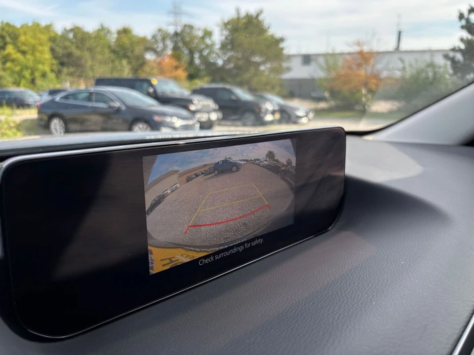 2025 Mazda CX-50 - Image 28 of 31